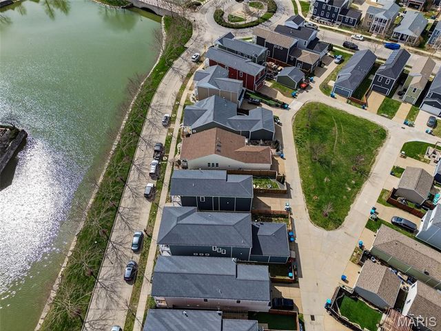 5032 Arpent Street, St Charles, MO 63301