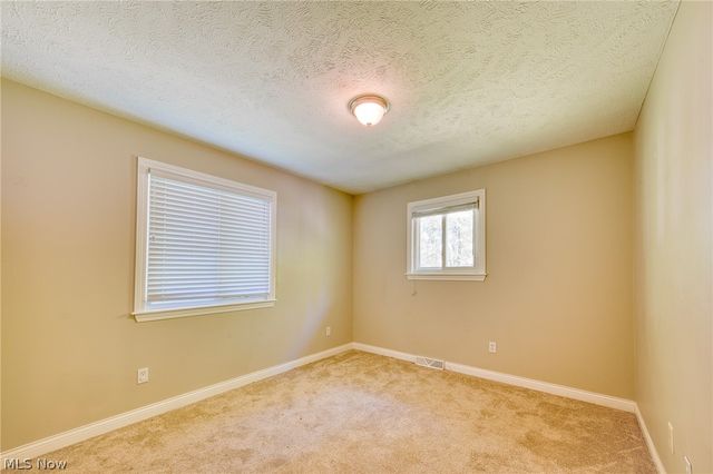 6483 Carter Boulevard, Mentor, OH 44060