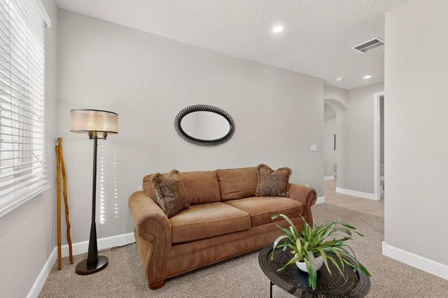 4408 Skyline Loop NE, Rio Rancho, NM 87144