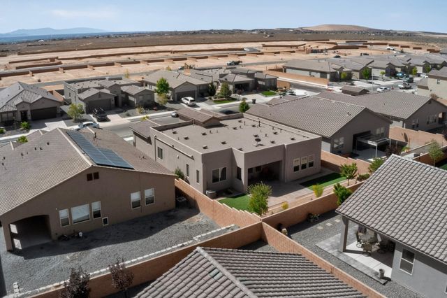 4408 Skyline Loop NE, Rio Rancho, NM 87144