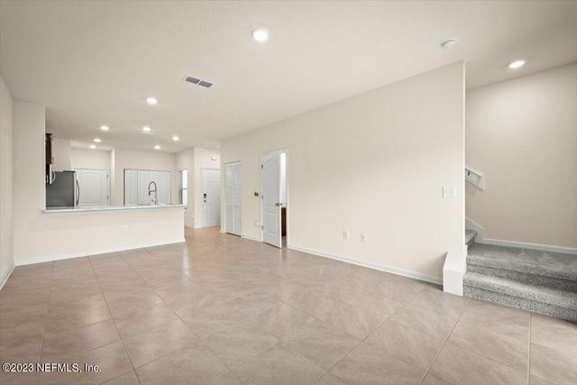 7814 ECHO SPRINGS Road, Jacksonville, FL 32256