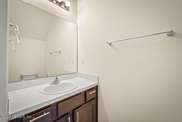 7814 ECHO SPRINGS Road, Jacksonville, FL 32256