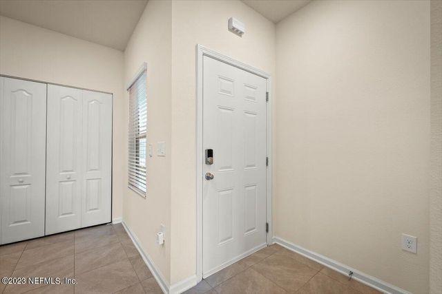 7814 ECHO SPRINGS Road, Jacksonville, FL 32256