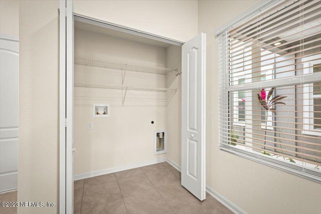 7814 ECHO SPRINGS Road, Jacksonville, FL 32256