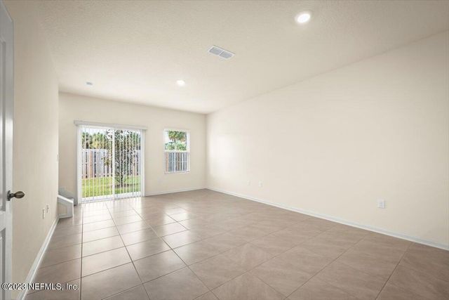 7814 ECHO SPRINGS Road, Jacksonville, FL 32256