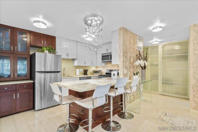 13754 Mango Dr 123, Del Mar, CA 92014