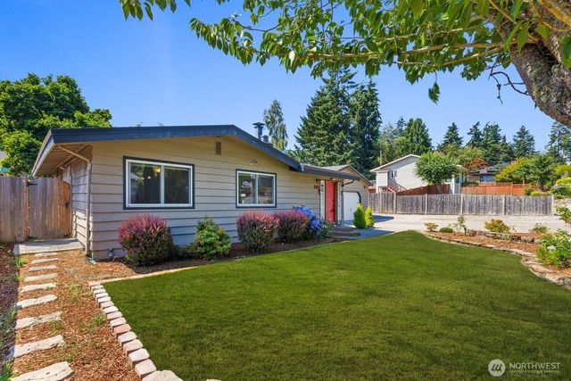 20605 12th Place S, Seatac, WA 98198