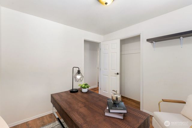 20605 12th Place S, Seatac, WA 98198