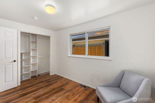 20605 12th Place S, Seatac, WA 98198
