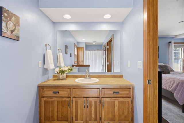 1735 ORANGE BLOSSOM DRIVE, Green Bay, WI 54313