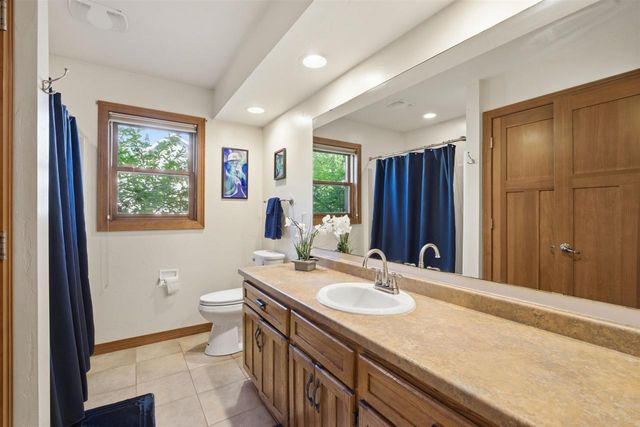 1735 ORANGE BLOSSOM DRIVE, Green Bay, WI 54313