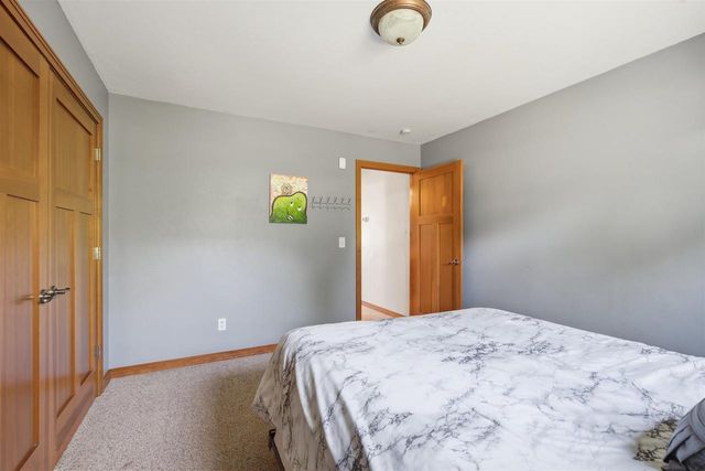 1735 ORANGE BLOSSOM DRIVE, Green Bay, WI 54313
