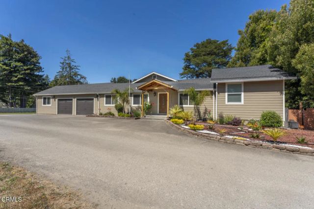 18900 Porterfield Lane, Fort Bragg, CA 95437