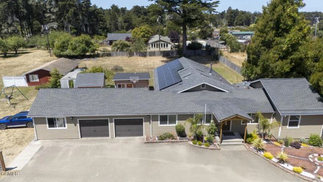 18900 Porterfield Lane, Fort Bragg, CA 95437