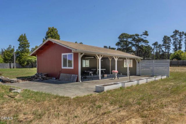 18900 Porterfield Lane, Fort Bragg, CA 95437