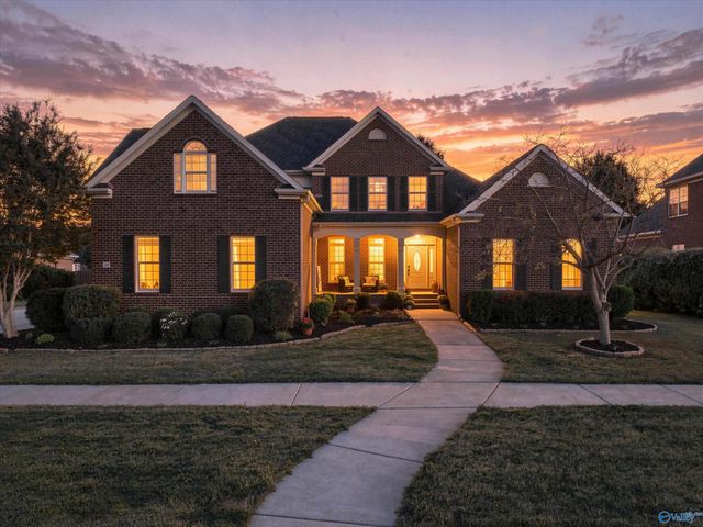 12 SW Wax Lane, Huntsville, AL 35824