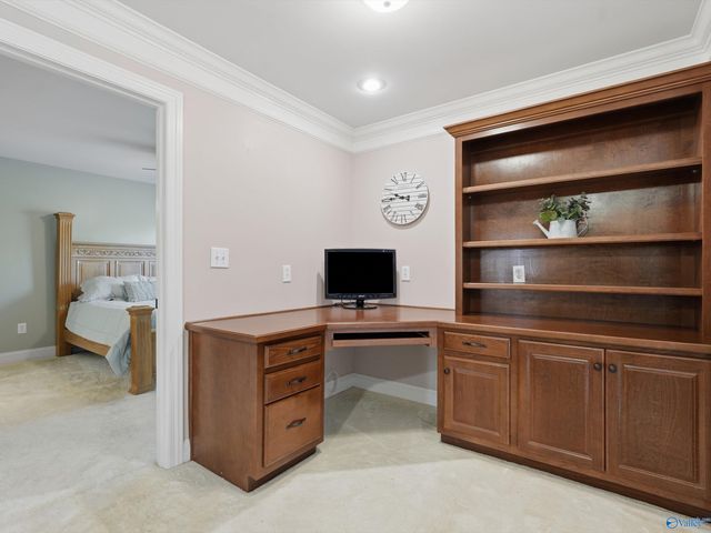 12 SW Wax Lane, Huntsville, AL 35824