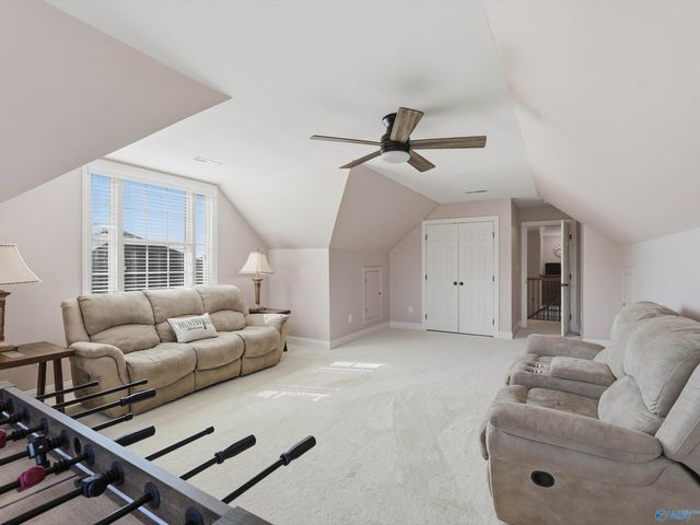 12 SW Wax Lane, Huntsville, AL 35824