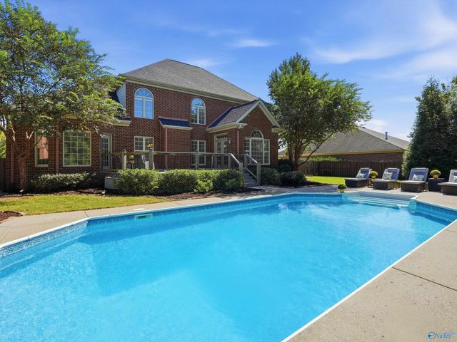 12 SW Wax Lane, Huntsville, AL 35824