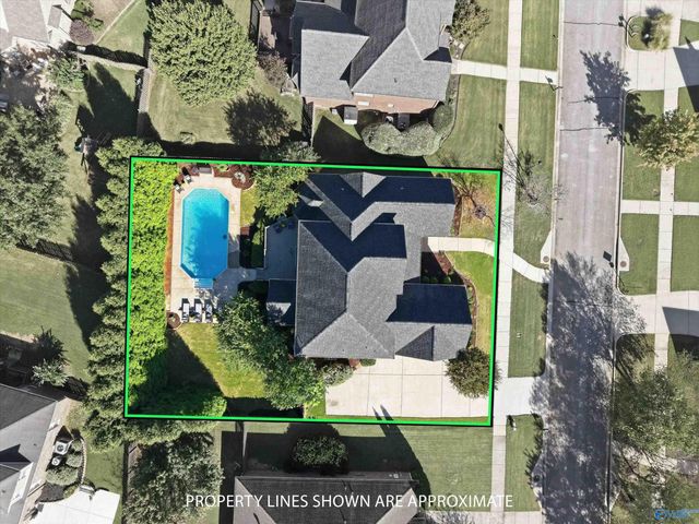 12 SW Wax Lane, Huntsville, AL 35824