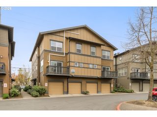 1060 Sw 170TH Ave #202, Beaverton, OR 97003