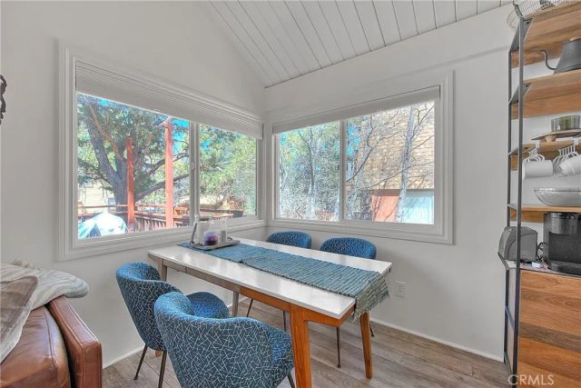 346 San Bernardino Avenue, Sugarloaf, CA 92386