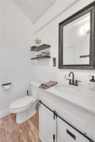 346 San Bernardino Avenue, Sugarloaf, CA 92386