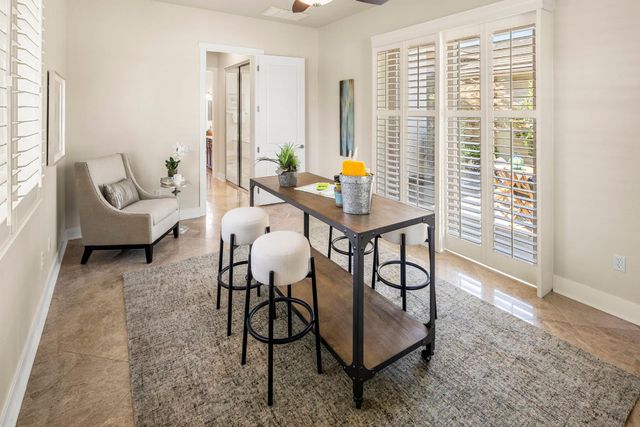 1077 Overland Ln, Lincoln, CA 95648