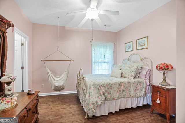 129 Copper Creek Drive, Lagrange, GA 30240