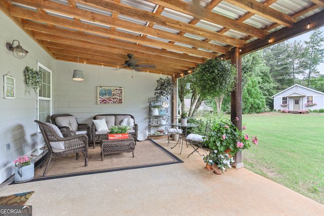 129 Copper Creek Drive, Lagrange, GA 30240