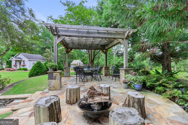 129 Copper Creek Drive, Lagrange, GA 30240