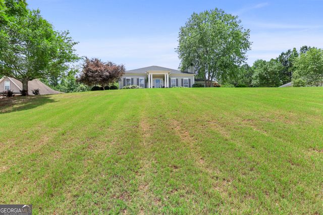 129 Copper Creek Drive, Lagrange, GA 30240