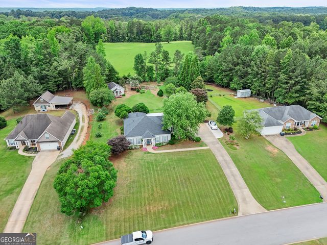 129 Copper Creek Drive, Lagrange, GA 30240