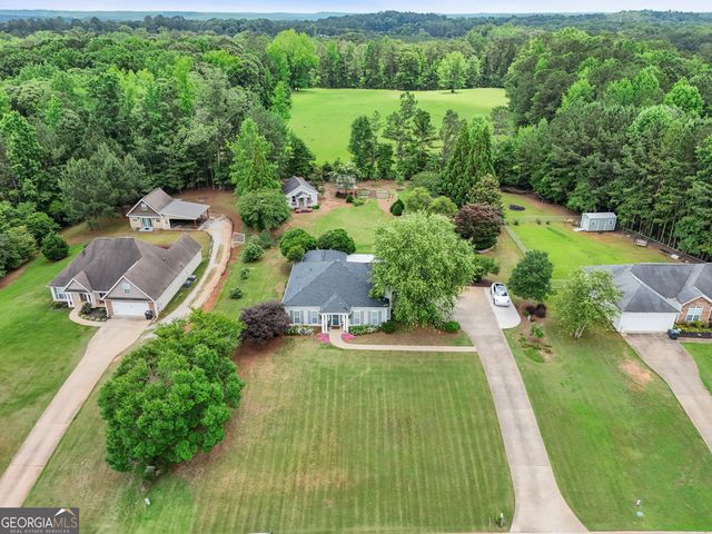 129 Copper Creek Drive, Lagrange, GA 30240