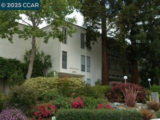 1305 Boulevard Way 311, Walnut Creek, CA 94595