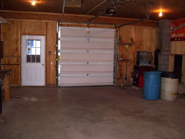 707 W Linwood Rd. Road, Linwood, MI 48634