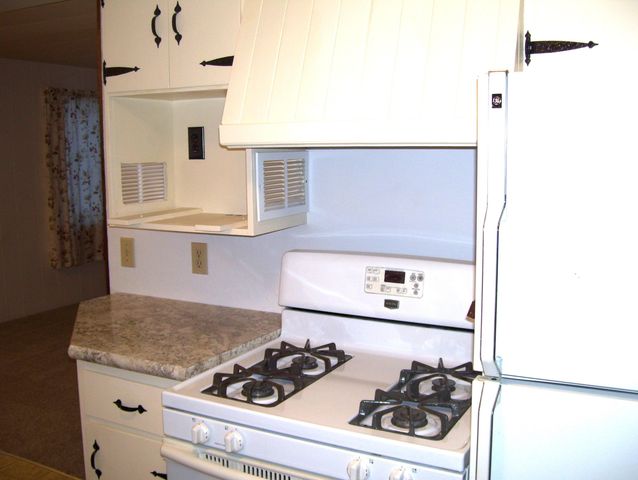 707 W Linwood Rd. Road, Linwood, MI 48634