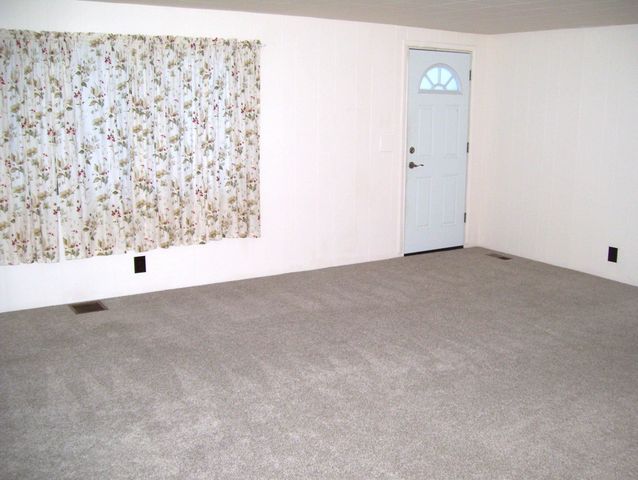 707 W Linwood Rd. Road, Linwood, MI 48634