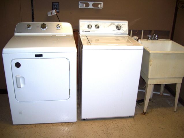 707 W Linwood Rd. Road, Linwood, MI 48634