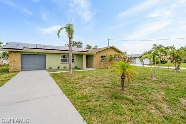 1781 Coral Point DR, Cape Coral, FL 33990