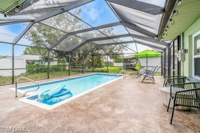 1781 Coral Point DR, Cape Coral, FL 33990