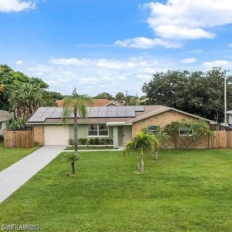 1781 Coral Point DR, Cape Coral, FL 33990