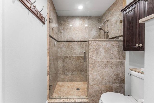 82 Ironwood Way N Way N, Palm Beach Gardens, FL 33418