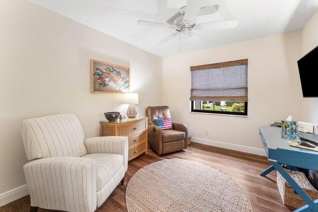 82 Ironwood Way N Way N, Palm Beach Gardens, FL 33418