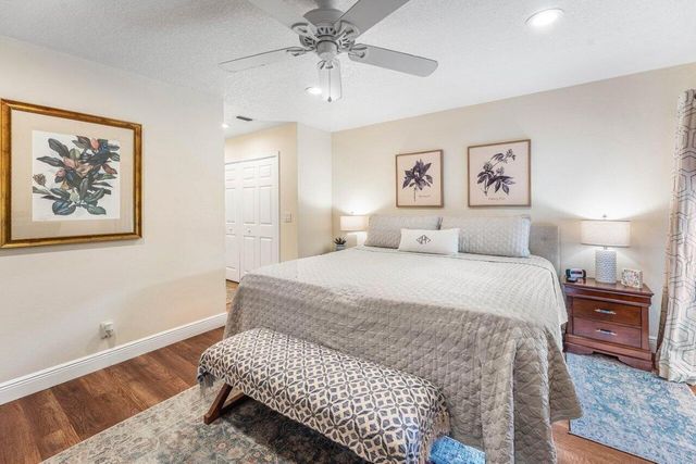 82 Ironwood Way N Way N, Palm Beach Gardens, FL 33418