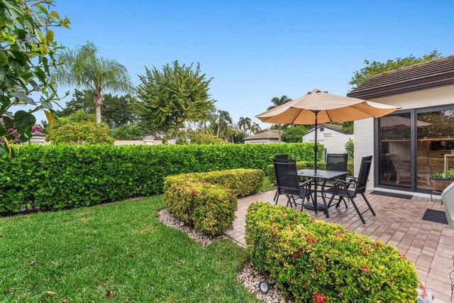 82 Ironwood Way N Way N, Palm Beach Gardens, FL 33418