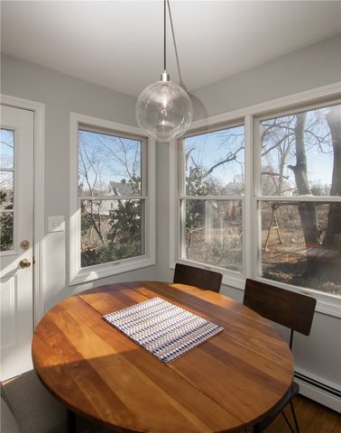20 Findlay Place, Newport, RI 02840