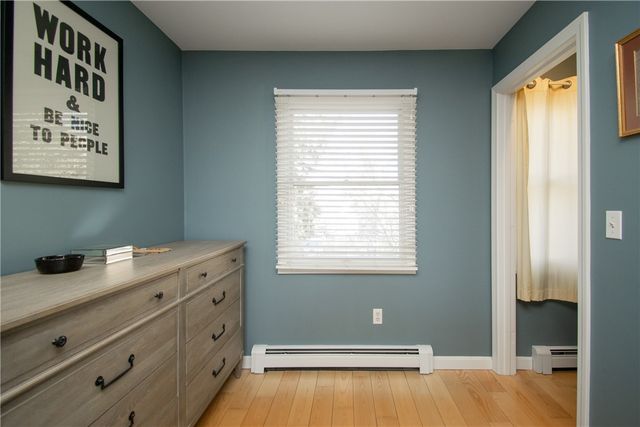 20 Findlay Place, Newport, RI 02840