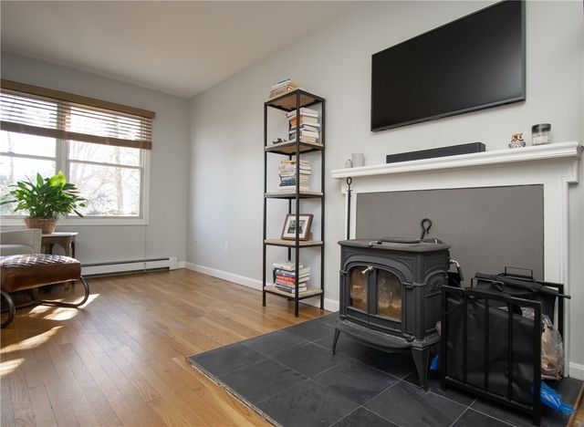 20 Findlay Place, Newport, RI 02840