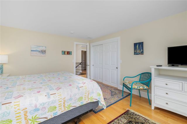36 Beachview Terrace, Middletown, RI 02842